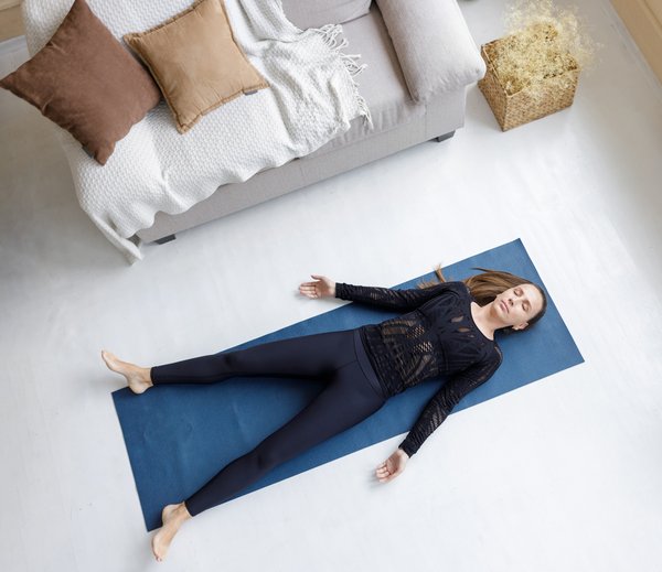 Cours de méditation en ligne : la solution moderne pour un esprit apaisé dans un monde connecté